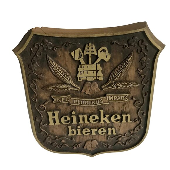 Heineken Bieren Wall Plaque Beer Sign Faux Wood "Nec Pluribus Impar" - Picture 1 of 6